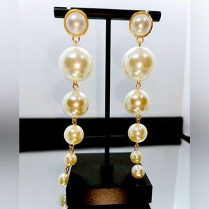 Long pearl earrings
